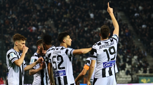 Με επιστροφή Σάντσες και Λόβρεν στην άμυνα, Γερεμέγεφ στην κορυφή το πλάνο Λουτσέσκου