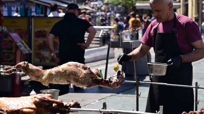 Ανατροπή με τον καιρό του Πάσχα: Βροχές και πτώση θερμοκρασίας χαλάνε τα σχέδια των εκδρομέων