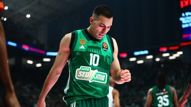 Τι είναι η ρήξη έξω μηνίσκου που υπέστη ο Σλούκας και πόσο καιρό αναμένεται να μείνει εκτός