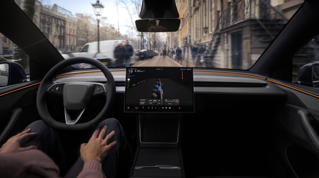 Η Tesla φέρνει το Full Self-Driving στην Ευρώπη: Η Ολλανδία κάνει την αρχή (vid)