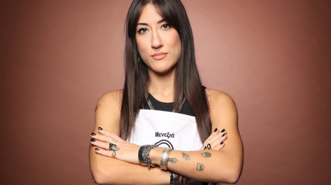 MasterChef: Ξεσάλωσε το Χ με τα κλάματα του Τάσου για την αποχώρηση της Μενεξιάς - «Λιώνει για την ομορφούλα»