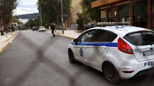 Μικρολίμανο: Το βαρύ ποινικό παρελθόν του 42χρονου που τραυματίστηκε στους πυροβολισμούς