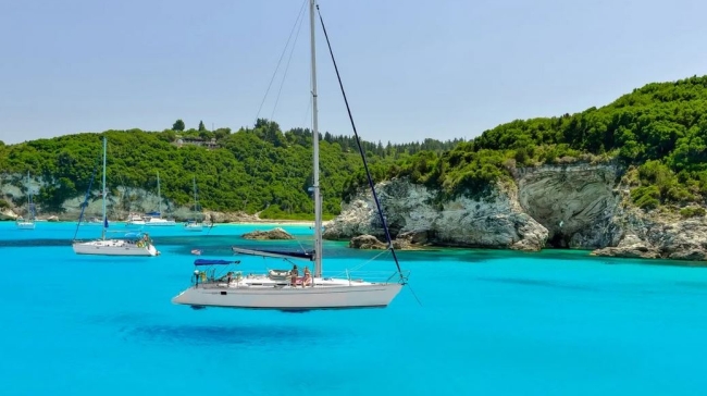 Οι 5 παραδεισένιες παραλίες της Ελλάδας που μπήκαν στις 10 πιο όμορφες της Ευρώπης