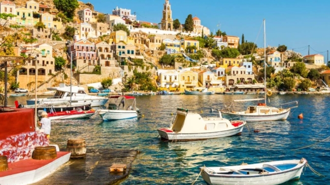 Μικρά, αλλά πανέμορφα: 7 ελληνικά νησιά που θα νιώσεις σαν να σταμάτησε ο χρόνος