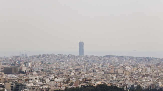 Καιρός - Επιστροφή στην πραγματικότητα: Μετά τις βροχές έρχεται θερμική εισβολή με σκόνη