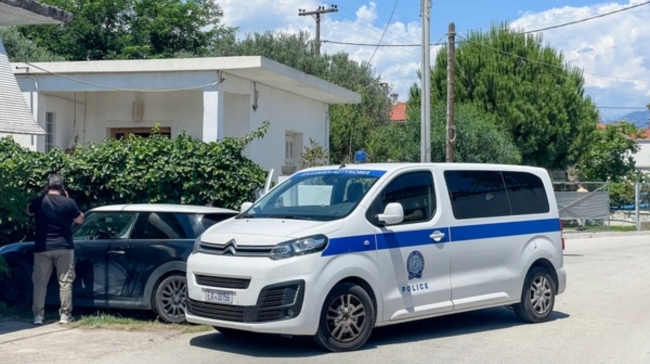 Ανατροπή με το διπλό φονικό στο Αίγιο: Ανοιχτό το ενδεχόμενο για πράξη δολοφονίας και αυτοχειρίας