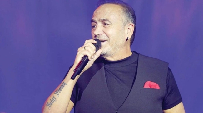 Ξύλο σε εμφάνιση του Σταμάτη Γονίδη: «Βγάλε τον έξω ρε, βγάλε τον έξω...» - Βίντεο από τη συμπλοκή