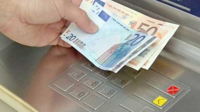 Αναδρομικά συνταξιούχων: Ποιοι δικαιούνται έως 19.643 ευρώ και πώς θα τα διεκδικήσουν