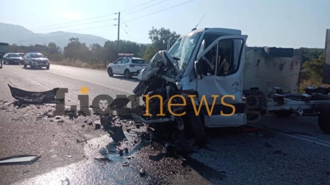 Σοκαριστικό βίντεο-ντοκουμέντο από θανατηφόρο τροχαίο στις Σέρρες: Νεκροί μάνα και γιος