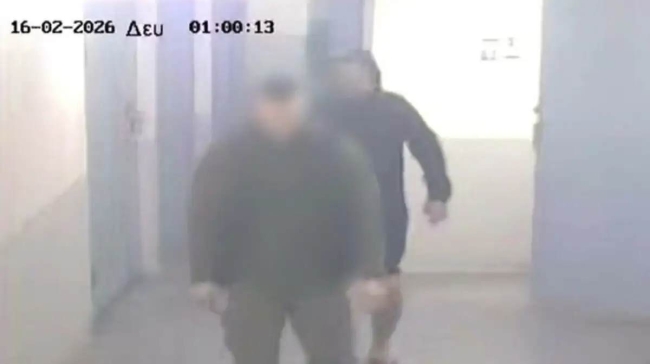 Νέο βίντεο αποκαλύπτει τι έκανε ο Ριζάι λίγο πριν από τη δολοφονία στις φυλακές Δομοκού