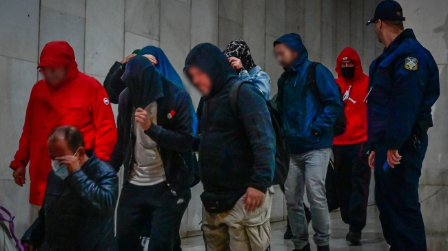 Φούρνοι «Χωριάτικο»: Βαρύ το κατηγορητήριο για τους 59 συλληφθέντες - 9 κακουργήματα και δύο πλημμελήματα 
