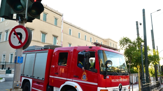 Βουλή: Λήξη συναγερμού μετά το τηλεφώνημα για βόμβα