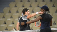 Η Νάβαρο επέστρεψε στη «ζωή», η Στίβενς προκρίθηκε (vids)