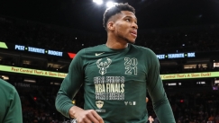 Η βραδιά-όνειρο του Γιάννη με τα αμέτρητα ρεκόρ! (pics & vid)