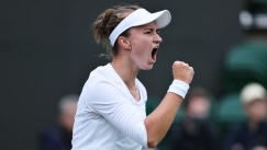 Συνεχίζει την προέλαση της με την 15η σερί νίκη της Κρεϊτσίκοβα (vid)