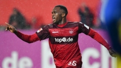 Ο Οσάβε δεν φοβήθηκε τους Νεοναζί, ένας τραυματισμός δεν είναι τίποτα (pics & vid)