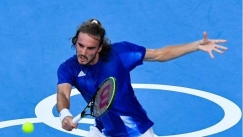  Γυμναστής Τσιτσιπά: «Άθλια διαμονή, χάος, διακρίσεις και φαγητό όχι για Ολυμπιονίκες»! 