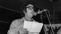 Τα 10 σημαντικότερα «Σαν Σήμερα»: Ο Μίκης Θεοδωράκης καταγγέλλει τον αποκλεισμό του από το Φεστιβάλ Αθηνών