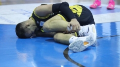 Τραυματίστηκε στον αστράγαλο ο Γέλοβατς, πήγε στα αποδυτήρια (vid)