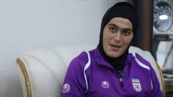 Ξέσπασε η Ιρανή τερματοφύλακας: «Είναι bullying να λένε ότι είμαι άνδρας, θα κάνω μήνυση στην Ομοσπονδία της Ιορδανίας»