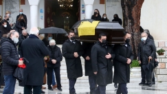 Όλη η ΑΕΚ στο τελευταίο αντίο στον Κώστα Γενεράκη