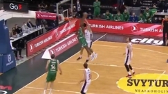 Νίμπο την τάπα, Νίμπο και το κάρφωμα (vid)