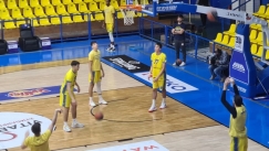 Πεντάδα με τρεις εφήβους και Σταυρακόπουλο το Περιστέρι του Τόμιτς 