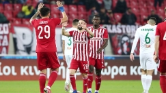 Κέρασε ο Βαλμπουενά, καθάρισε ο Τικίνιο, 2-0 ο Ολυμπιακός τον Λεβαδειακό και...happy new year