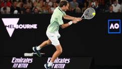 Ο Μεντβέντεφ κέρδισε τον Κύργιο και προκάλεσε... γιούχα στο Rod Laver Arena