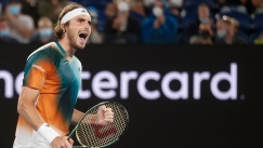 Νωρίς το πρωί η κόντρα Τσιτσιπά - Μπάεζ