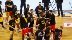 Φόρος τιμής στον Άλκη και βαρύ το κλίμα πριν την έναρξη του Άρης - Ολυμπιακός (vid)