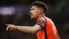 Η Μποταφόγκο φλερτάρει με τον Αουγκούστο 