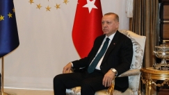Μπαράζ συλλήψεων για σχόλια κατά του Ερντογάν: Ολυμπιονίκης έγραψε ότι μαγειρεύει χαλβά για την… κηδεία του! (vid)
