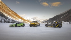 Τριήμερα παιχνίδια στο χιόνι με τη Lamborghini (vid)