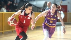 Συνεχίζει αήττητος ο Ολυμπιακός με 30άρα της Σταμολάμπρου