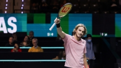 Με τρομερό σερβίς στους «8» της Μασσαλίας ο Τσιτσιπάς