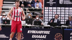 Απίθανο γκολ-φάουλ του Βεζένκοβ στον τελικό Κυπέλλου (vid)