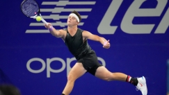 Ο Τζέι Τζέι Γουλφ στον δρόμο του Τσιτσιπά 