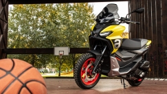 Η ιταλική πρόταση στα crossover scooter είναι το Aprilia SR GT (vid)