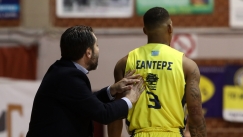 Τέλος από το Λαύριο οι Σάντερς και Πίπεν
