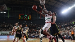 Το buzzer beater τρίποντο του Εμ Μπαγιέ «ξέρανε» τη Φενέρ (vid)