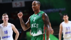 «Έφυγε και ο Αϊζάια Κάνααν από την Ούνικς Καζάν»