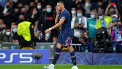 Στη Μαδρίτη ο Μπαπέ και «φουντώνουν» οι φήμες για μεταγραφή στη Ρεάλ (vid)