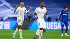 Στο ρελαντί η Ρεάλ ξανά στο +12 (vids)