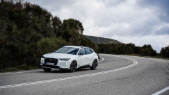 Test drive DS 4 Cross 1.2 Puretech 130 EAT8 Trocadero: Έργο τέχνης