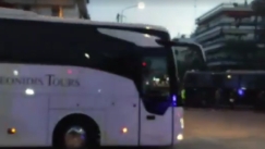 Αποδοκιμασίες και δρακόντεια μέτρα στην άφιξη της Μαρσέιγ! (vid)