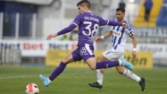  Στο «Χ»αλαρό... 