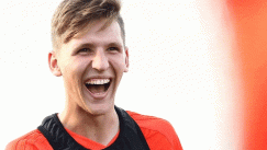 Τον ήθελαν Ολυμπιακός και ΠΑΟΚ, «χρυσοπλήρωσε» τον Ρέτσο: Με αυτόν τον προπονητή μίλησε η ΑΕΚ