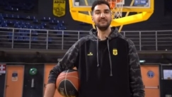 Το... κάλεσμα Ταπούτου και Σιδηροηλία για την ΑΜΚ της ΚΑΕ Άρης (vid)