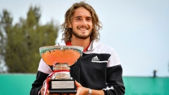 Τα χωμάτινα τουρνουά για τον Τσιτσιπά